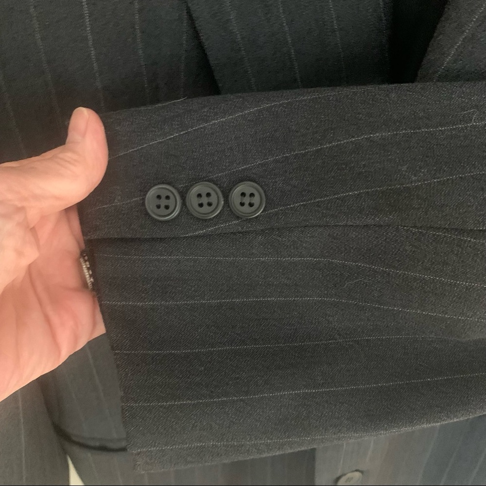 GIORGIO ARMANI Le Collezioni 2 Button Pinstripe Blazer Sport Coat New Wool Gray - Picture 12 of 16